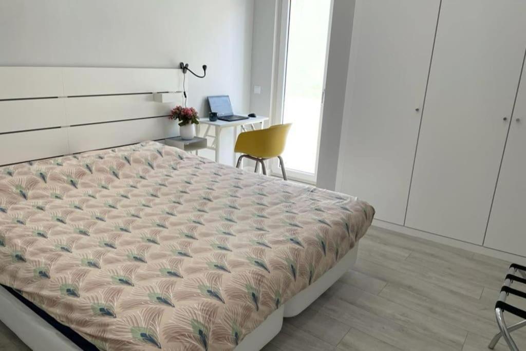 *Sea View* New 3 Bedroom Apt With Free Parking Sesimbra Exterior photo